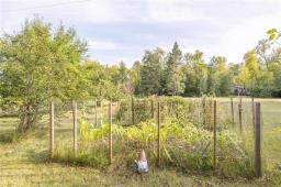 13 Gosselin Place, De Salaberry, MB R0A1T0 Photo 4