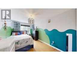 132 Silver Springs Boulevard, Image 2