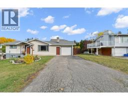 Foyer - 70 18 Street Ne, Salmon Arm, BC V1E1P3 Photo 4
