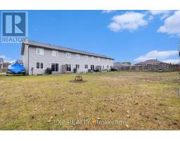 Kitchen - 3000 Sandstone Crescent, Petawawa, ON K8H0B2 Photo 2