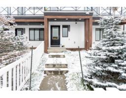 Kitchen - 154 Secord Dr Nw, Edmonton, AB T5T7N9 Photo 3