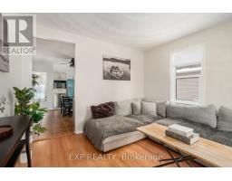 Kitchen - 659 Montcalm Street, Casselman, ON K0A1M0 Photo 5