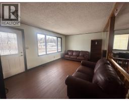 Living room - 5204 Tamarack Crescent, Fort Nelson, BC V0C1R0 Photo 3