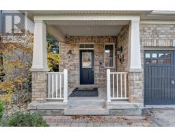 150 Holland Circle, Cambridge, ON N3C0E2 Photo 3