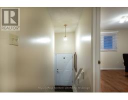 Living room - 1 624 Lakeshore Drive, North Bay, ON P1A2E8 Photo 2