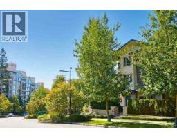 132 9229 University Crescent, Burnaby, BC V5A4Z2 Photo 2