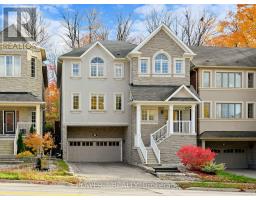 Office - 180 Woodspring Avenue, Newmarket, ON L3X3J4 Photo 2