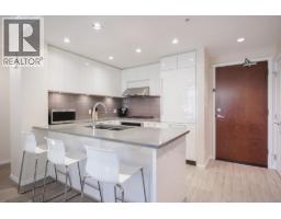 2205 3102 Windsor Gate, Coquitlam, BC V3B0J3 Photo 3