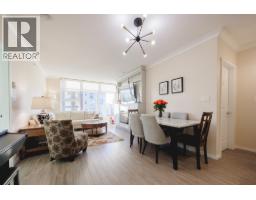 2205 3102 Windsor Gate, Coquitlam, BC V3B0J3 Photo 2