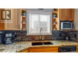 Bedroom - 144 Power Street Unit 202, Penticton, BC V2A5W9 Photo 5