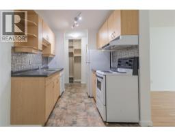 Kitchen - 445 All Star Court Unit 106, Kelowna, BC V1X5N7 Photo 3