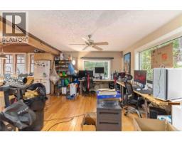 Bathroom - 660 Millstream Lake Rd, Highlands, BC V9B6E9 Photo 3