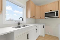 Bedroom - 119 Champagne Street, Ste Anne, MB R5H0C2 Photo 5