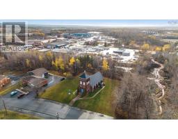 14 Church Street, Lantz, NS B2S1P3 Photo 3