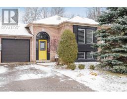 Dining room - 5 Harbour Crescent, Wasaga Beach, ON L9Z1G4 Photo 2