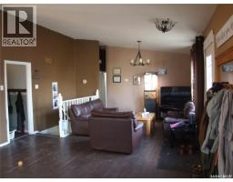 Dining room - 340 Eastview Street, Burstall, SK S0N0H0 Photo 4