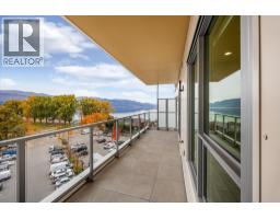 Primary Bedroom - 3340 Lakeshore Road Unit 601, Kelowna, BC V1W0H6 Photo 4