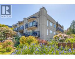 101 620 Blackford Street, New Westminster, BC V3M1R6 Photo 2