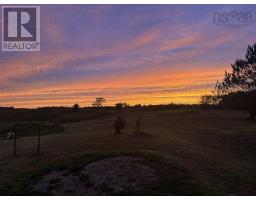 Kitchen - 5347 Highway 1, Salmon River, NS B5A5B2 Photo 4