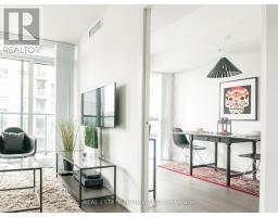 1812 36 Lisgar Street, Image 3