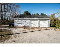 1008 Rainbow Valley Road, Springwater, ON L0L2K0 Photo 2