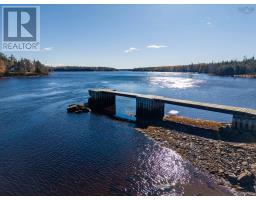 8 Anderson Drive, Goldenville, NS B0J3C0 Photo 5