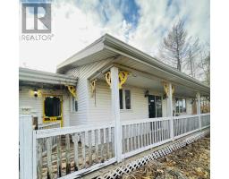 Living room - 19541 Rte 2 Highway, Greenvale, PE C0A1N0 Photo 3