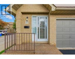 Laundry room - 25 100 Vineberg Drive, Hamilton, ON L8W3X4 Photo 2