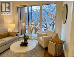 Living room - 514 Victoria Street Unit 404, Nelson, BC V1L4K8 Photo 4