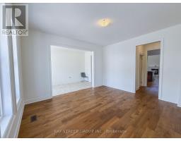 Primary Bedroom - 18 Shelson Place, Georgina, ON L0E1R0 Photo 5