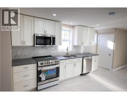 Bedroom - 550 Salisbury Road, Moncton, NB E1E1B8 Photo 5