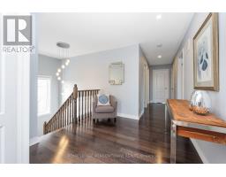 Kitchen - 71 Northwest Court, Halton Hills, ON L7G0K7 Photo 2