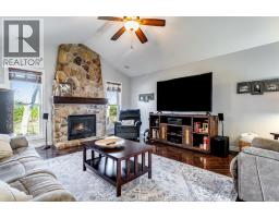 2pc Bathroom - 2790 Auction Side Road, Comber, ON N0P1J0 Photo 4