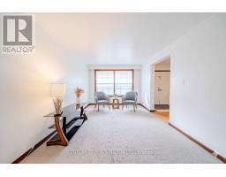 3 Griselda Crescent, Image 3