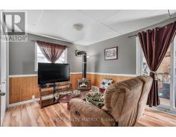 Living room - 236 Genevieve Street, Hawkesbury, ON K6A2L9 Photo 3
