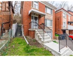 796 Davenport Road, Image 3