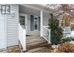 Primary Bedroom - 32 30 Ann Street, St Marys, ON N4X1C8 Photo 4
