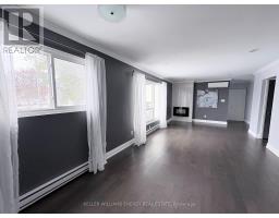 Kitchen - 1 540 Mary Street E, Whitby, ON L1N2R1 Photo 2