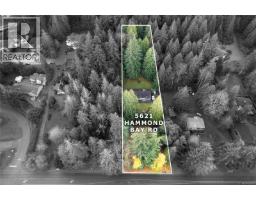 Storage - 5621 Hammond Bay Rd, Nanaimo, BC V9T5N2 Photo 2