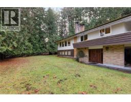 Bathroom - 5621 Hammond Bay Rd, Nanaimo, BC V9T5N2 Photo 5