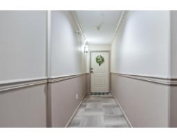 307 15941 Marine Drive, White Rock, BC V4B1E9 Photo 4