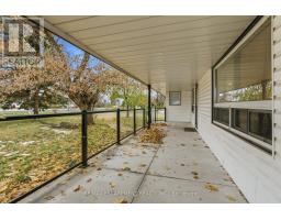 Sunroom - 797 Highway 6, Haldimand, ON N3W1M5 Photo 3