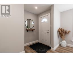 Kitchen - 3697 George Johnston Road, Springwater, ON L4M4S4 Photo 3