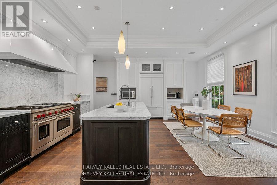 1717 B Bathurst Street