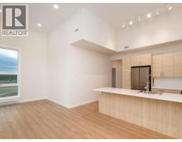 301 202 Lowe Street, Whitehorse,  Y1A1W5 Photo 2