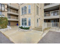 Living room - 314 1460 Bishops Gate, Oakville, ON L6M4N5 Photo 3