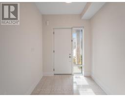 Bathroom - 27 Adaskin Avenue, Vaughan, ON L6A4Z8 Photo 3