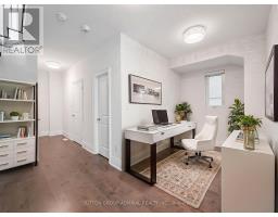 Bedroom - 27 Adaskin Avenue, Vaughan, ON L6A4Z8 Photo 5