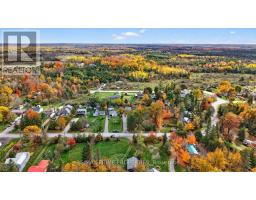 Bedroom 2 - 1079 Sylvan Glen Drive, Ramara, ON L0K1B0 Photo 4