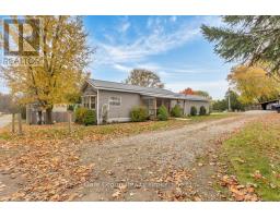 Bedroom 2 - 596101 Hwy 59 Tropicana 15 Crescent E, East Zorratavistock, ON N4P7W1 Photo 3